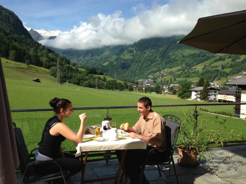 Hotel Panorama Kaprun Exterior photo